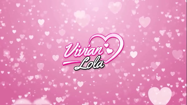 Amiguinhas brincando de colocar leitinho no cuzinho uma da outra